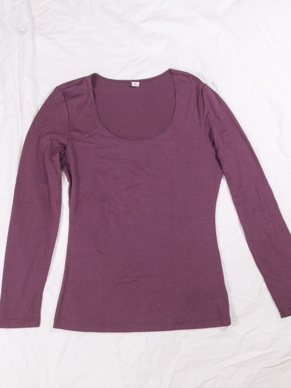 Lot of 2 Uniqlo Heattech Scoop Neck Long Sleeve Shirts US XS